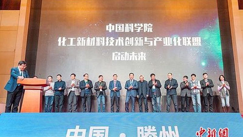 化妆品防腐剂的必要性体现在以下几个方面：